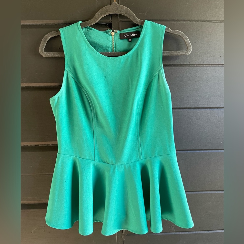 Emerald Peplum Top XS